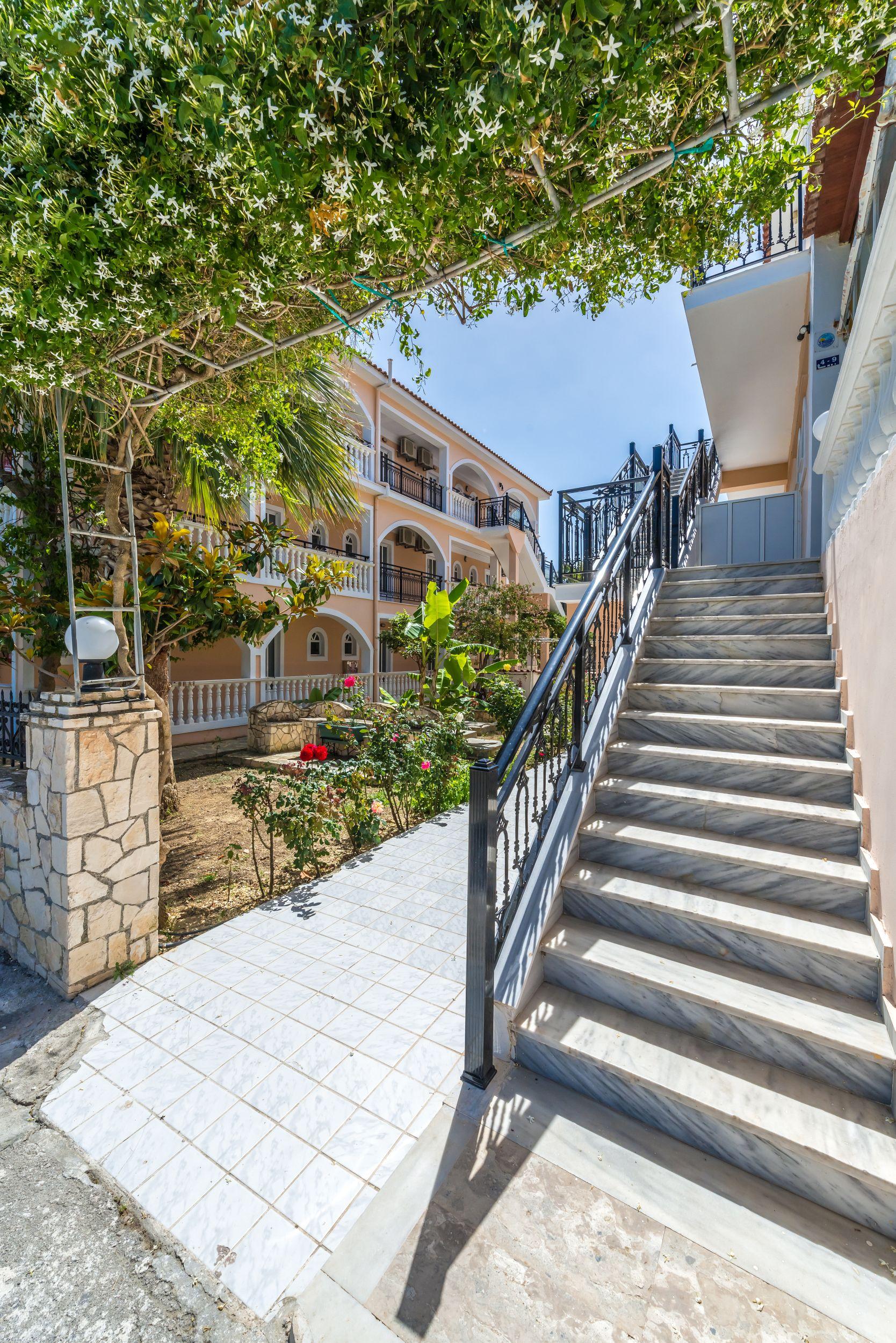 Athina Apartments Zakynthos Exterior foto